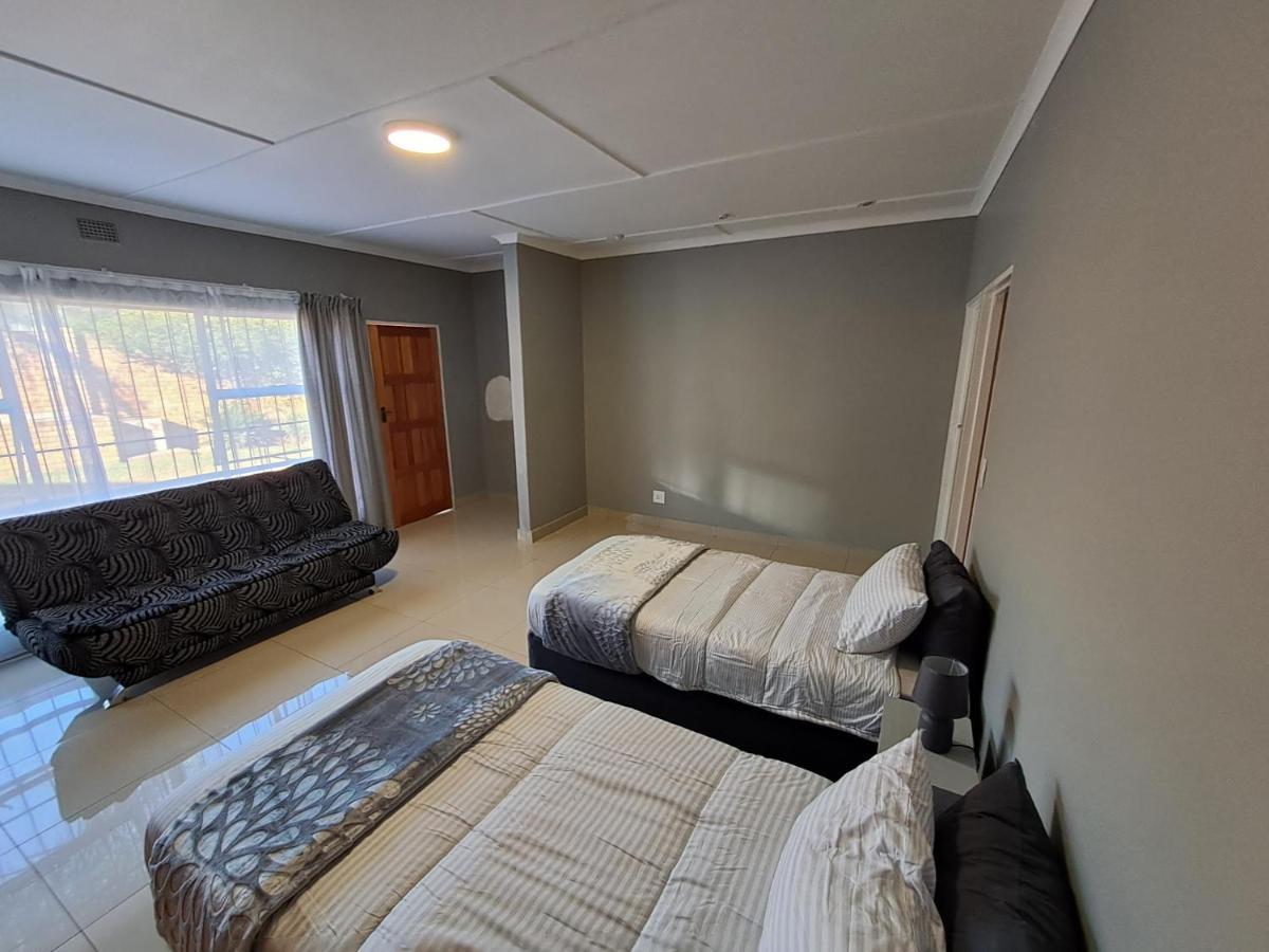 Rocky Hills Guesthouse Piet Retief Exterior foto