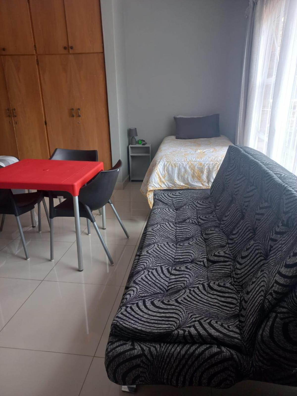 Rocky Hills Guesthouse Piet Retief Exterior foto